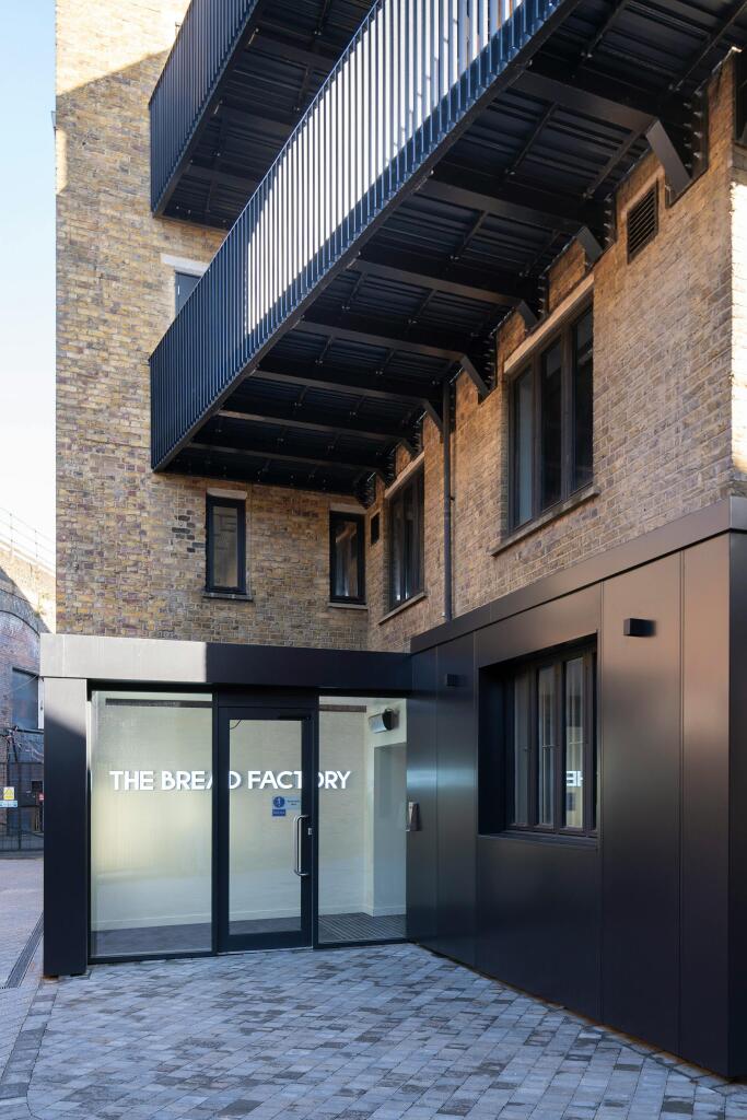 entrance and signage.jpg