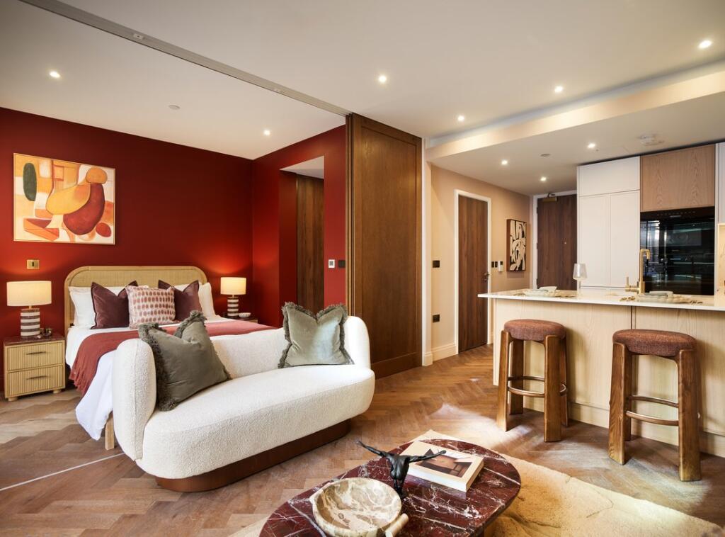 Studio flat on Camden Goods Yard, 
Chalk Farm Road, NW1, £592,000