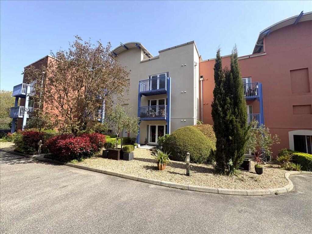 Main image of property: PENRYN