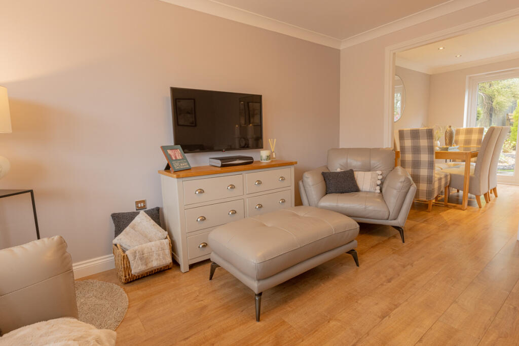 Burnet Drive, Blackwood, NP12 - View 5