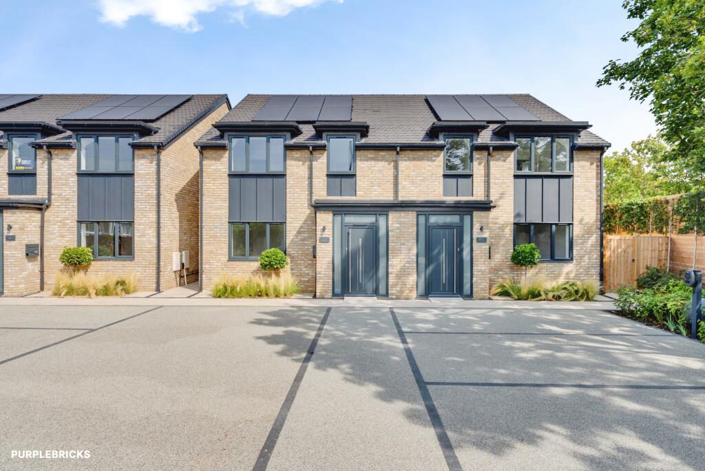 Main image of property: Brentfield Road, Dartford, DA1
