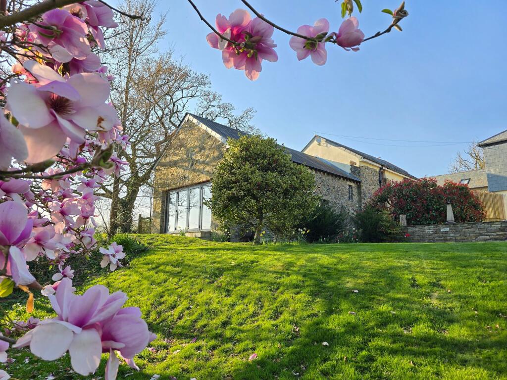 House in Plymouth - View 4