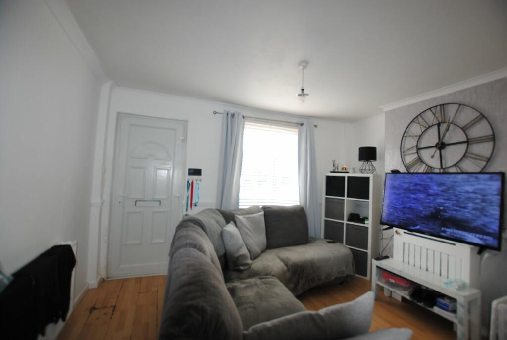 Parchmore Road, Thornton Heath, Surrey, CR7 photo 2