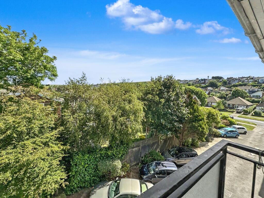 Westbrook, Lustrells Vale, Saltdean, BN2 8EZ - View 3