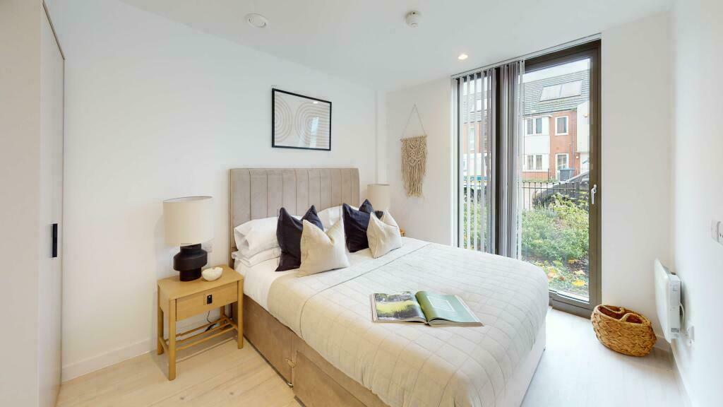 Apartment in Coventry - View 4