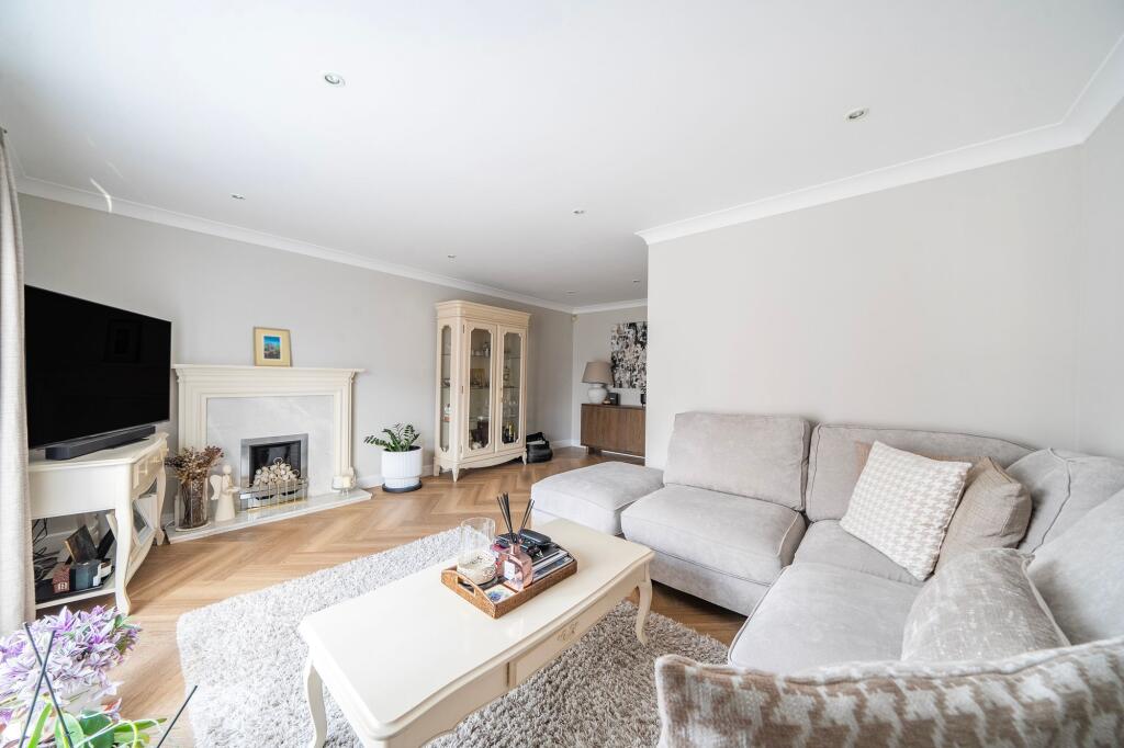 Hutton Gate, Harrogate, HG2 photo 4