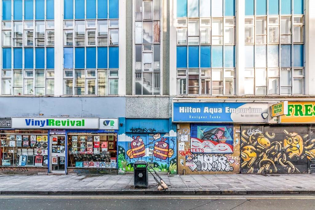 Main image of property: Hilton Street, Manchester, M4