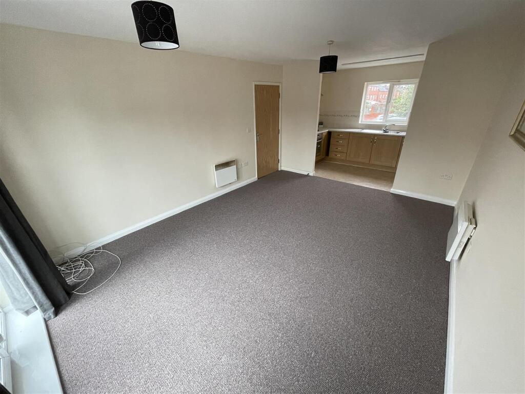 Additional image 6 of Warwick Road, Tyseley