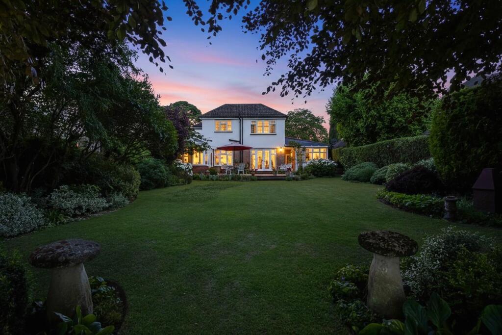 Glamorgan Road, Catherington photo 2