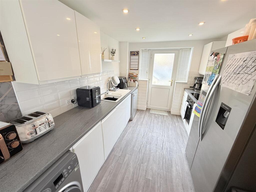 House in Doncaster - View 5