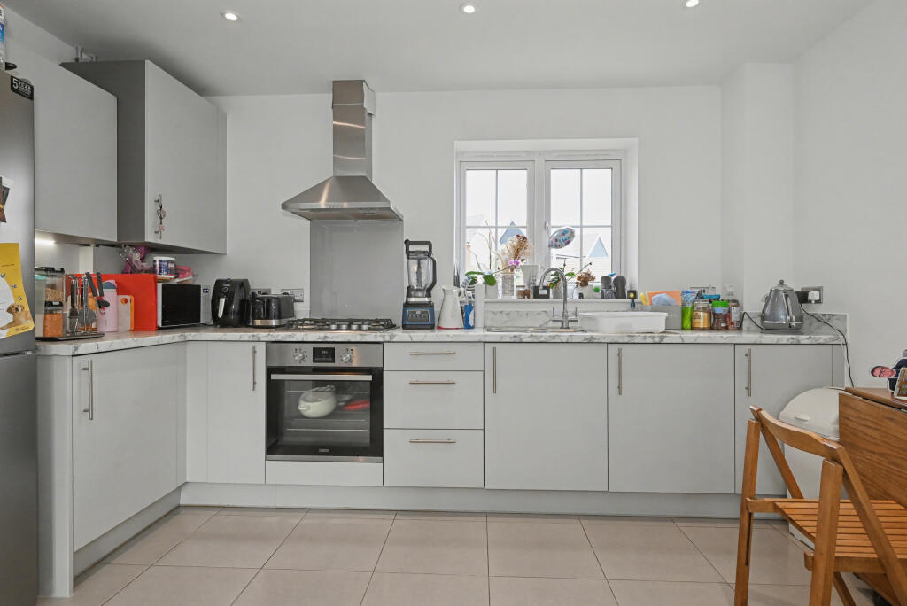 Apartment in Reading - More