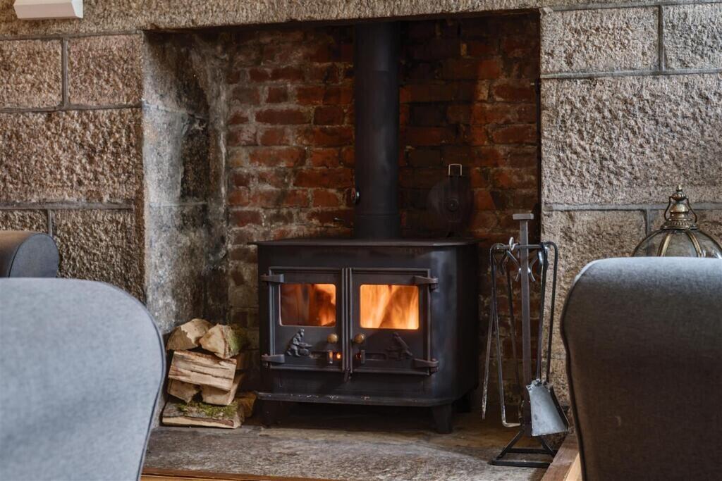 House in South Hams, Cornwood - View 3