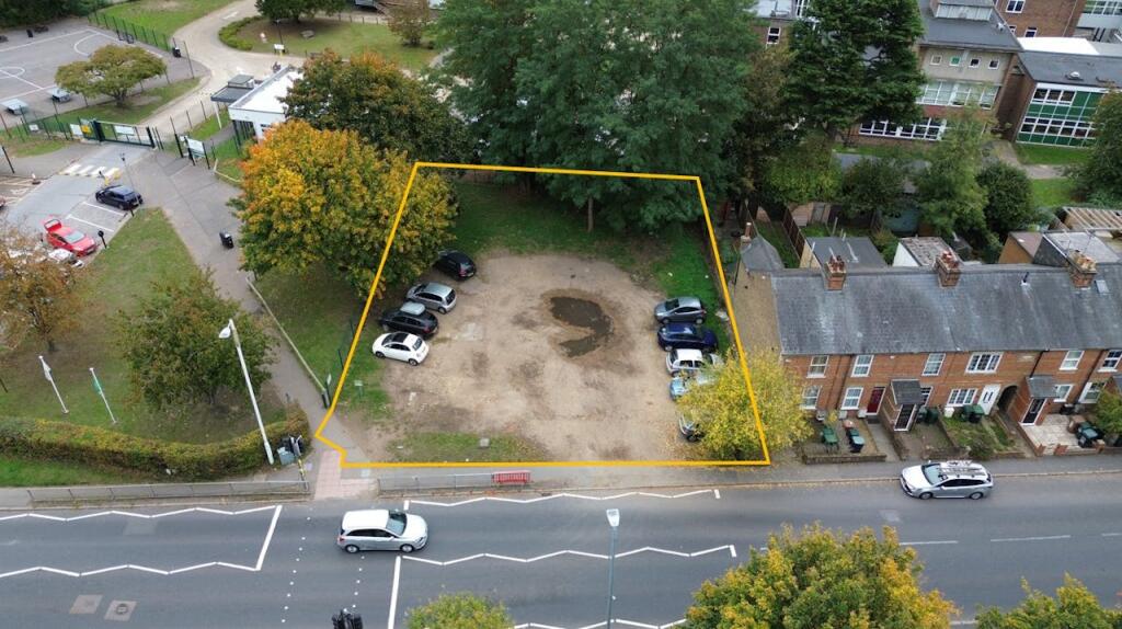 Main image of property: Scots Hill, Croxley Green, Rickmansworth, WD3 3AE