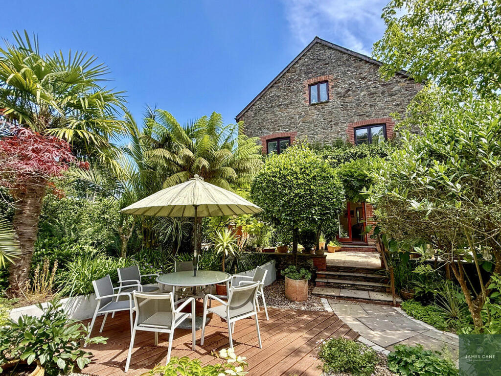 Main image of property: St Clements, Truro, TR1