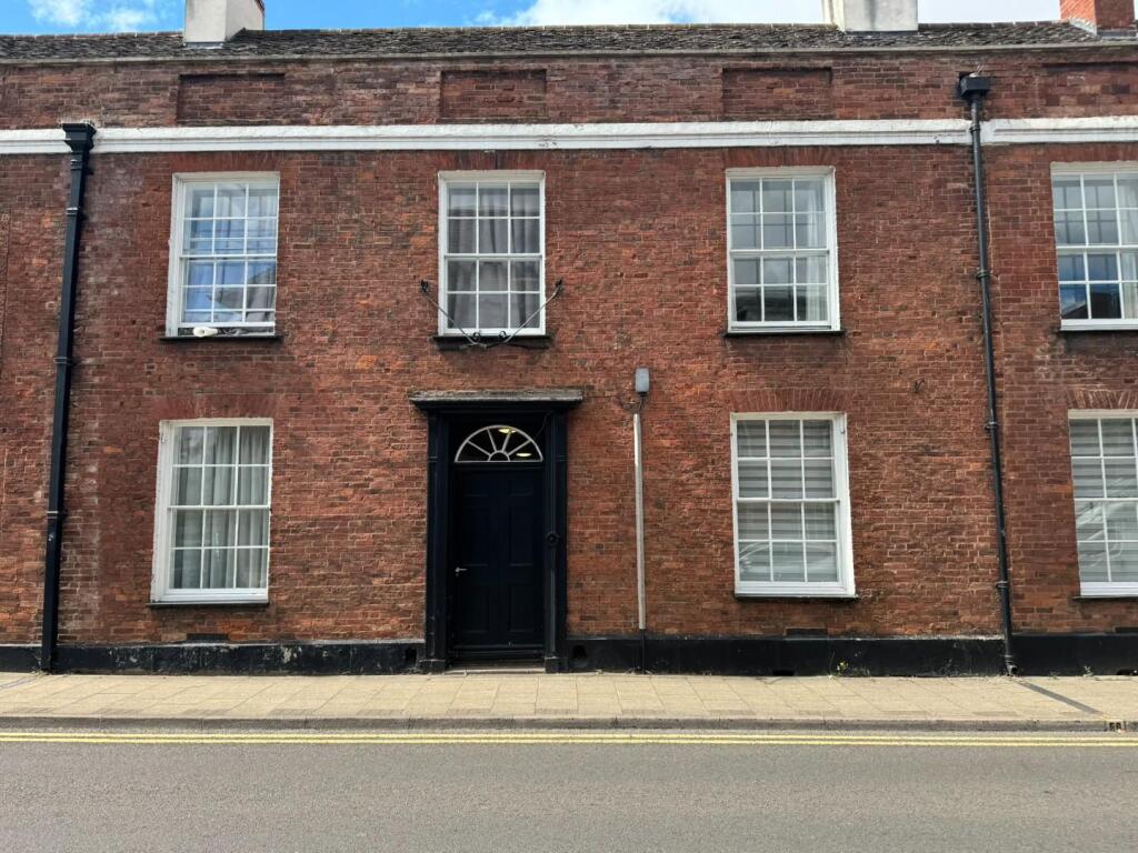 Main image of property: Beatrice Court, Lichfield