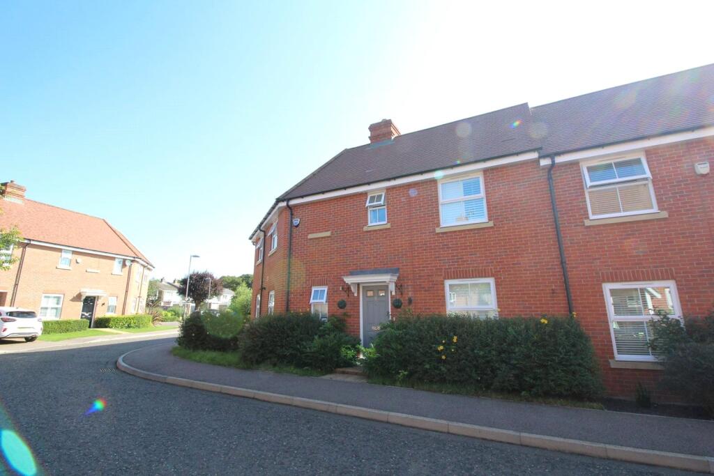Main image of property: Bell Hill Close, CM12