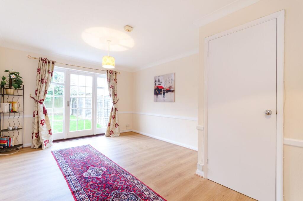 House in New Malden - View 2