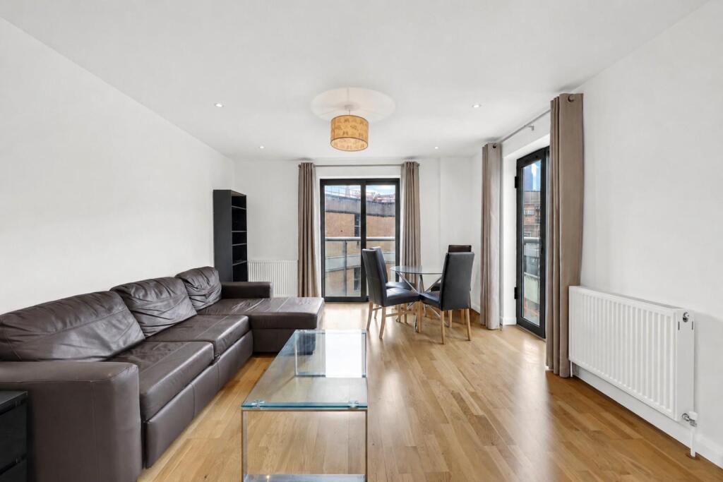 Apartment in London, Spitalfields, Whitechapel - View 4