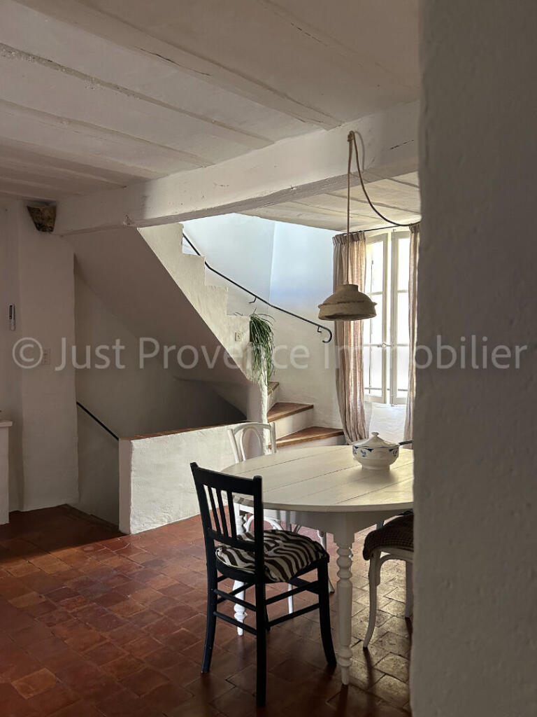 Main image of property: Provence-Alps-Cote d`Azur, Vaucluse, Caromb