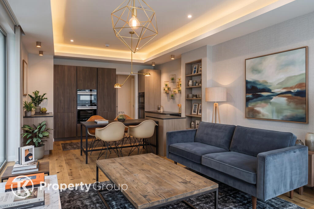 Apartment in Manchester, City Centre - View 2