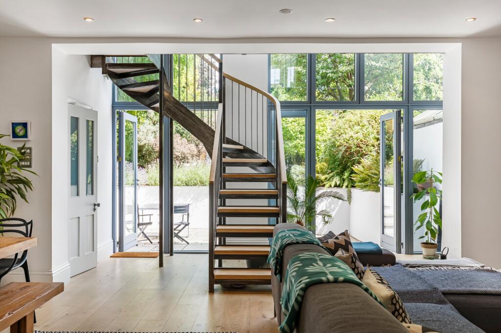 House in London - More