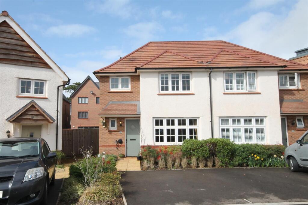 Main image of property: Worrell Road, Frenchay, Bristol, BS16