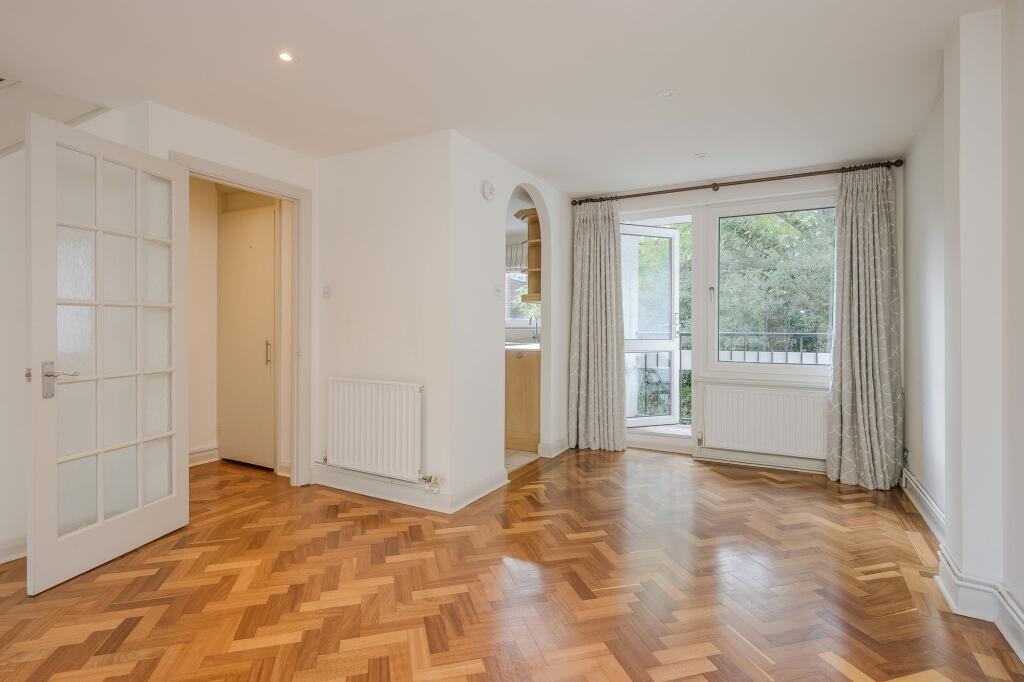 Edge Hill, Oakhill Court Edge Hill, SW19 photo 4