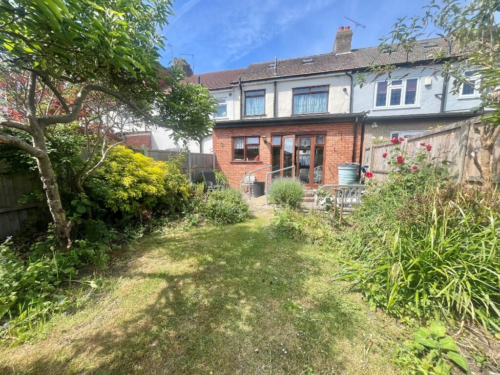 House in London - View 2