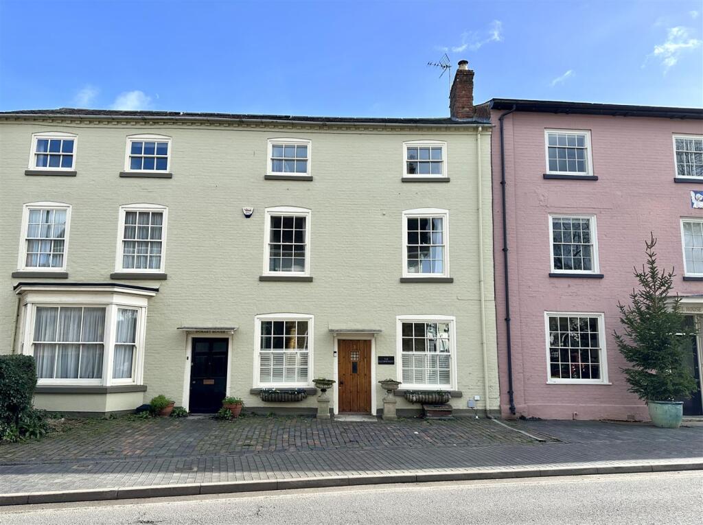 Additional image 41 of 3 Church Street, Alcester