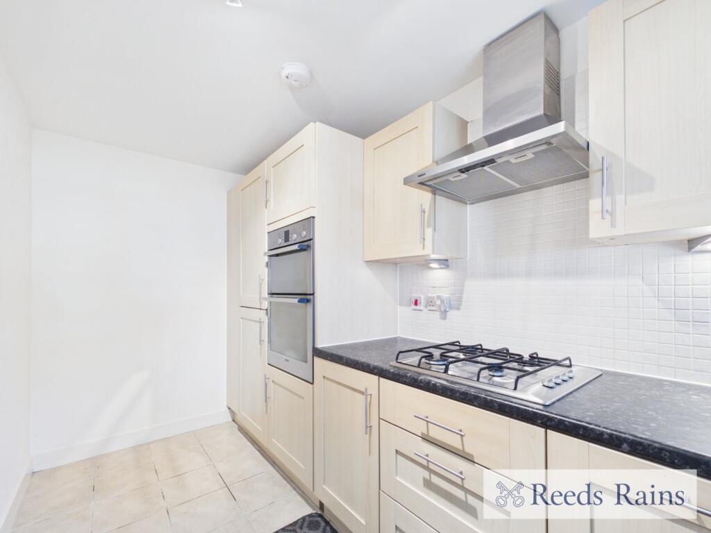 House in Romford - View 5