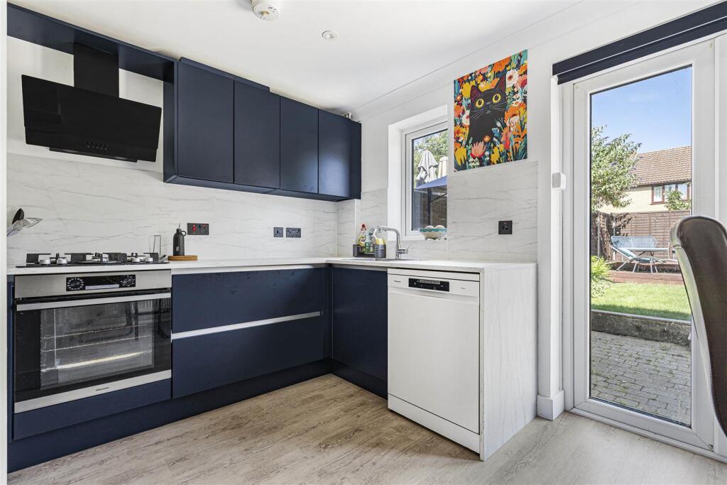 House in West Suffolk, Studlands Park, Newmarket - View 5