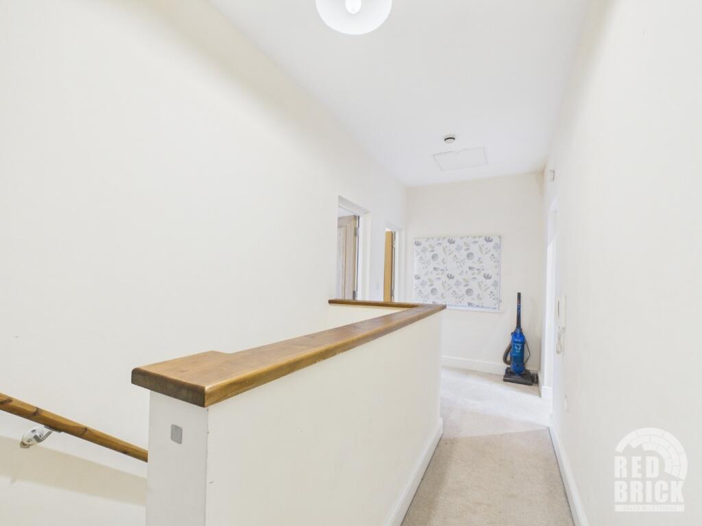 Additional image 6 of Station Approach, Dorridge, B93