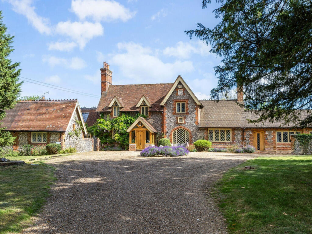 Main image of property: Henley Road, Marlow, SL7