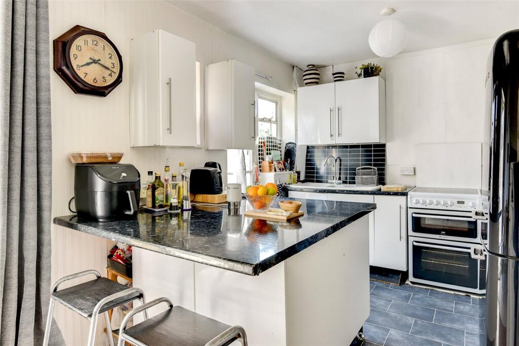 House in Brighton - View 4