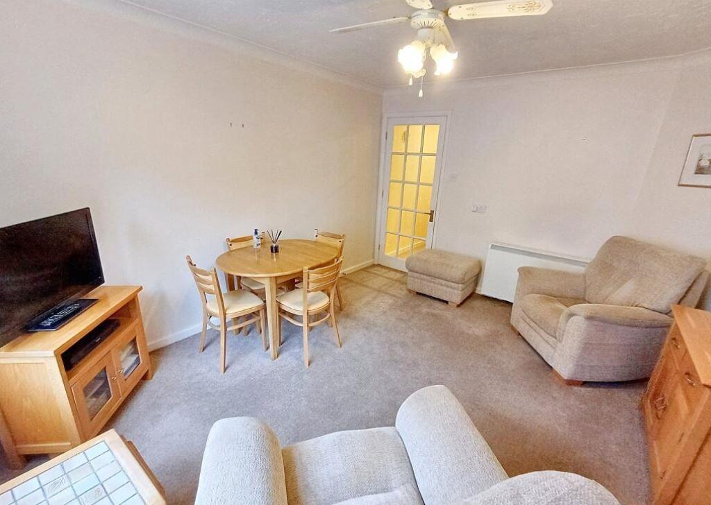 Apartment in Bournemouth - View 5