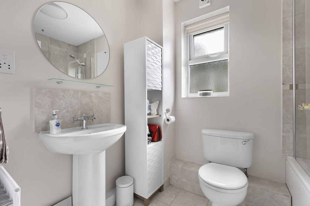 Additional image 23 of Tenterfields, Apperley Bridge