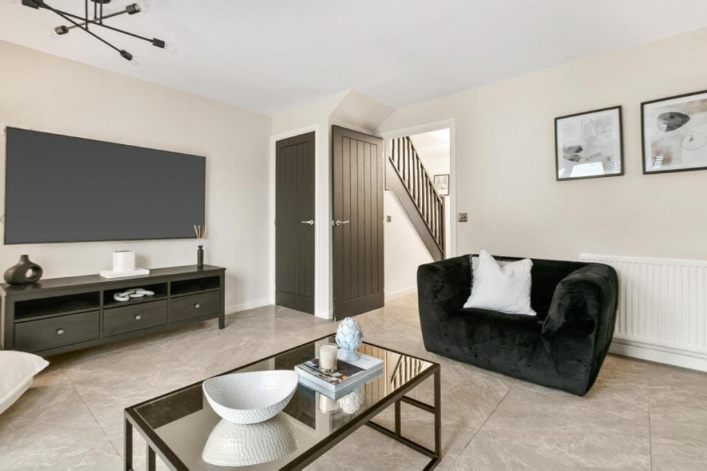 Scalpay Drive, Newton Mearns, G77 photo 4