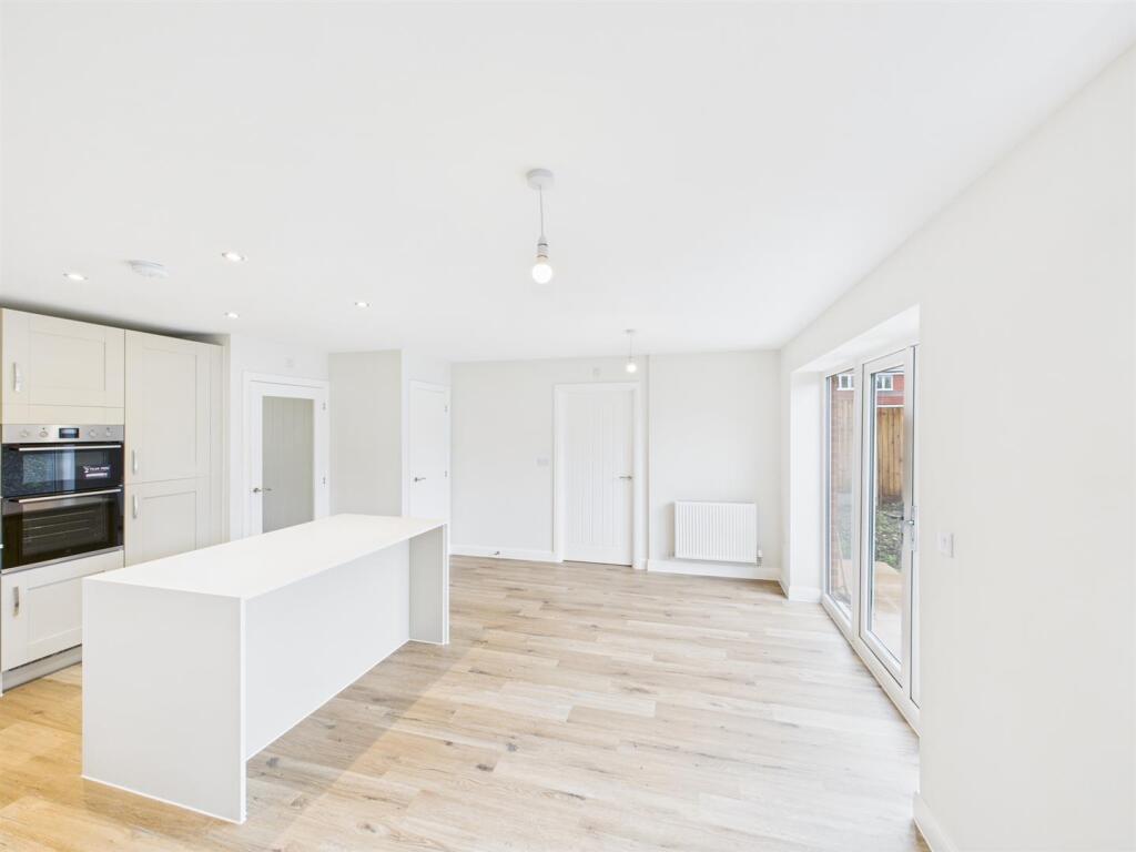 Blackthorn Close, Brailsford, Ashbourne - View 4