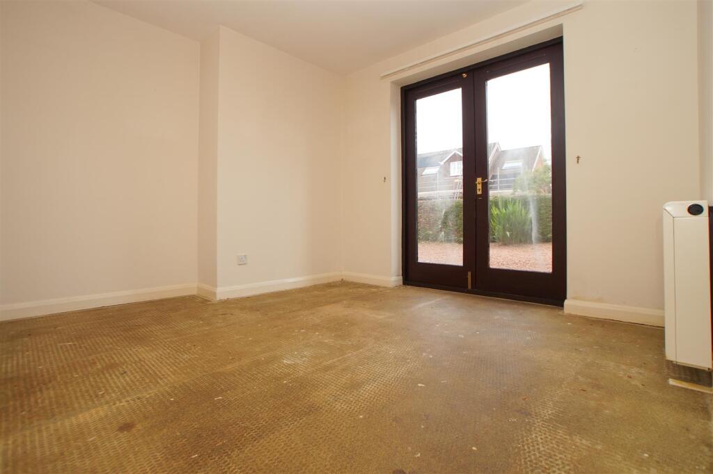 Oakwell Court, Beckside Gardens, Brampton photo 5