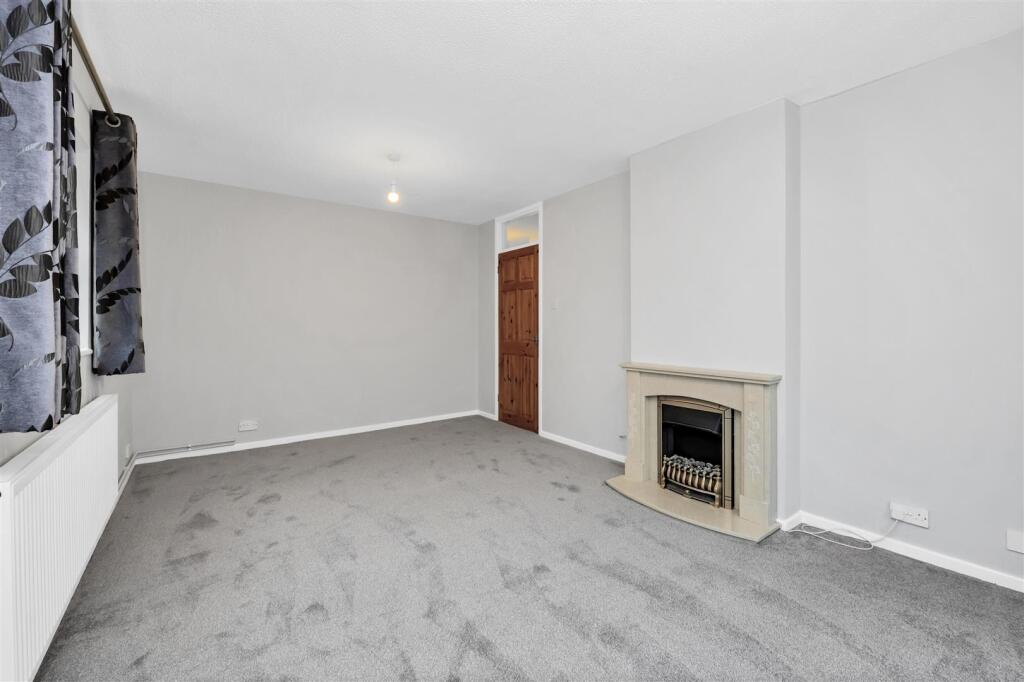 Browse Close, Bury St. Edmunds photo 3