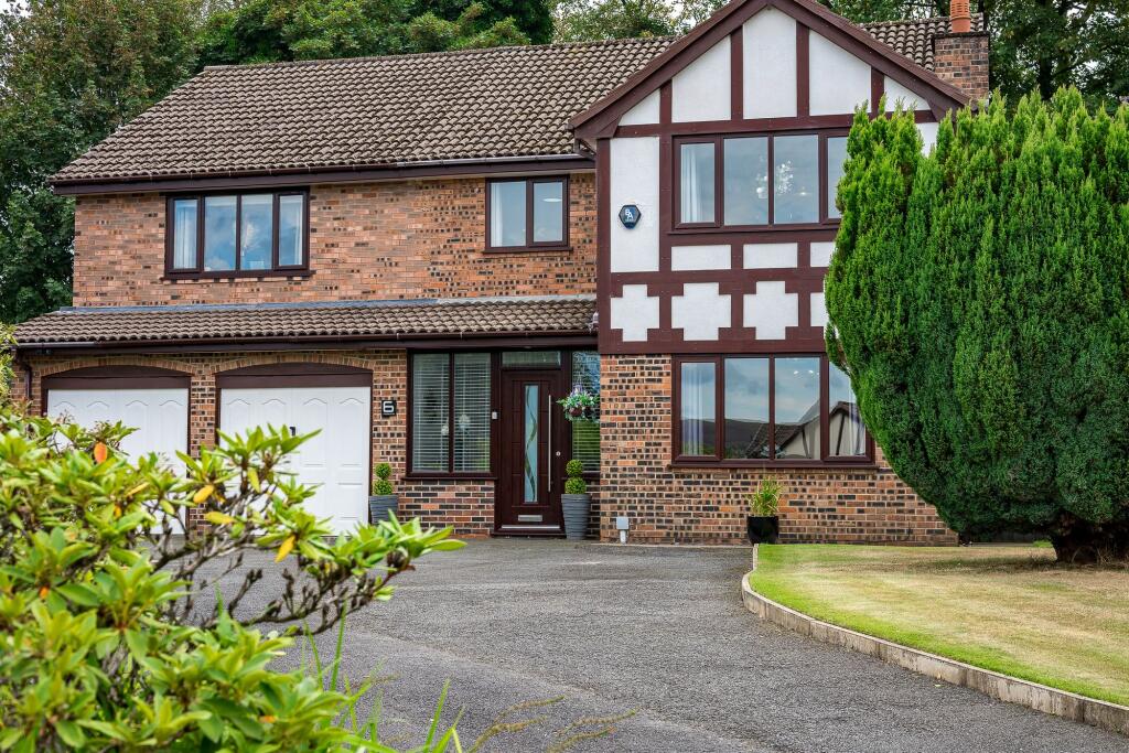 Main image of property: Templecombe Drive, Bolton, BL1