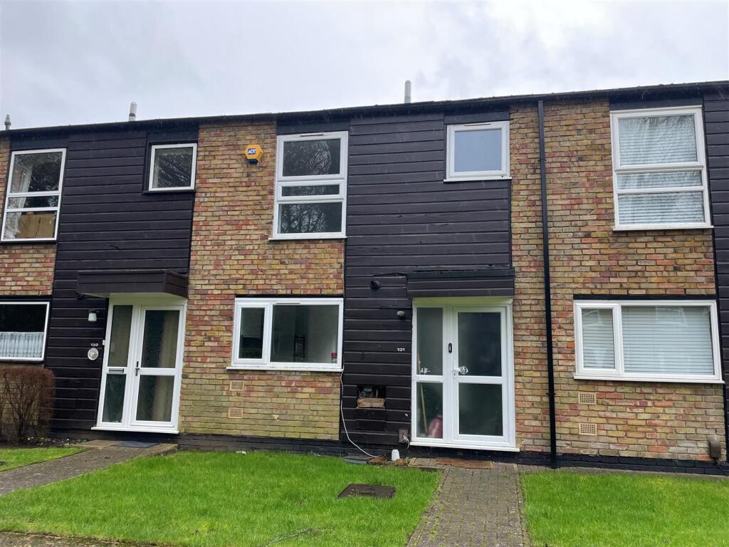 Main image of property: Millfield, New Ash Green, Longfield