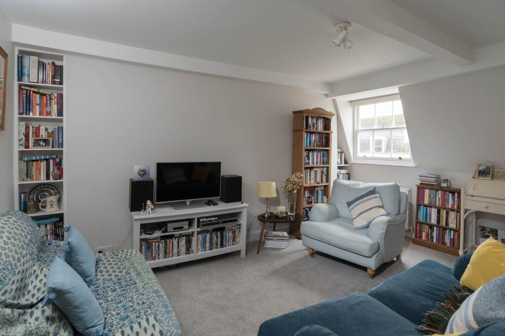 Apartment in Bath - View 4