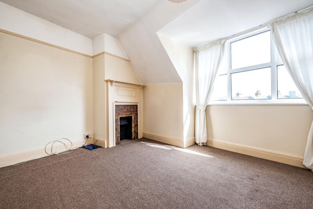 Apartment in Brighton - More