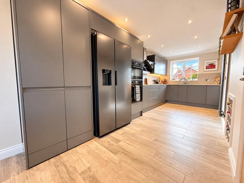 House in South Kesteven, Claypole - View 5