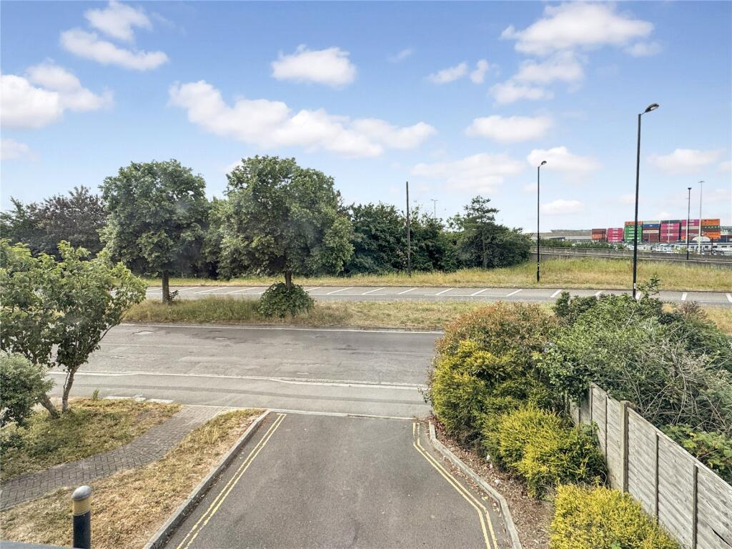 Paynes Road, Southampton, Hampshire, SO15 photo 3