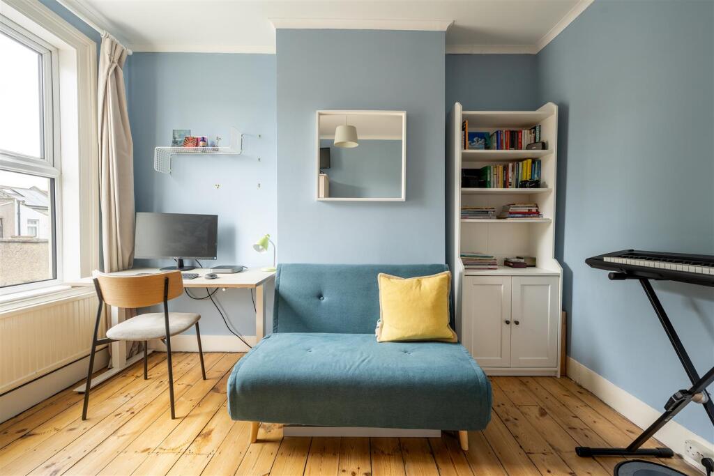 House in London, Plaistow - View 4