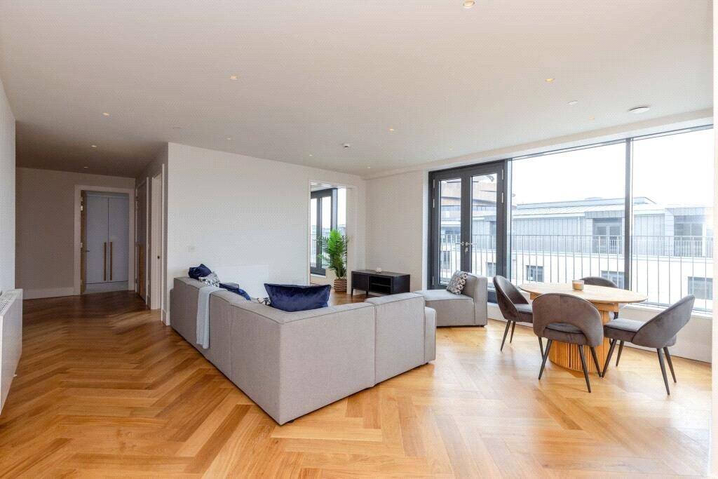 Main image of property: Harley Street, London, W1G