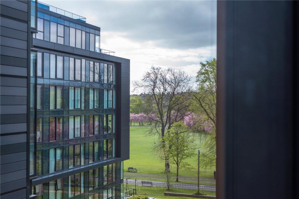 Main image of property: Simpson Loan, Edinburgh