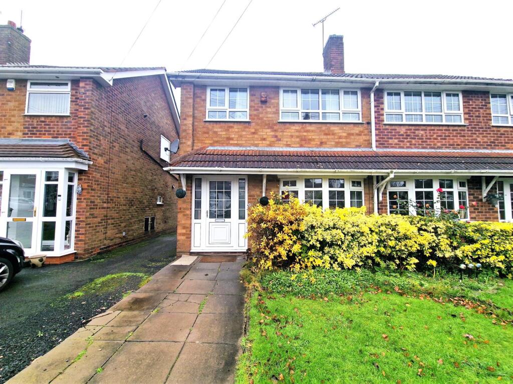 Main image of property: Thornwood Close, Oldbury, B68